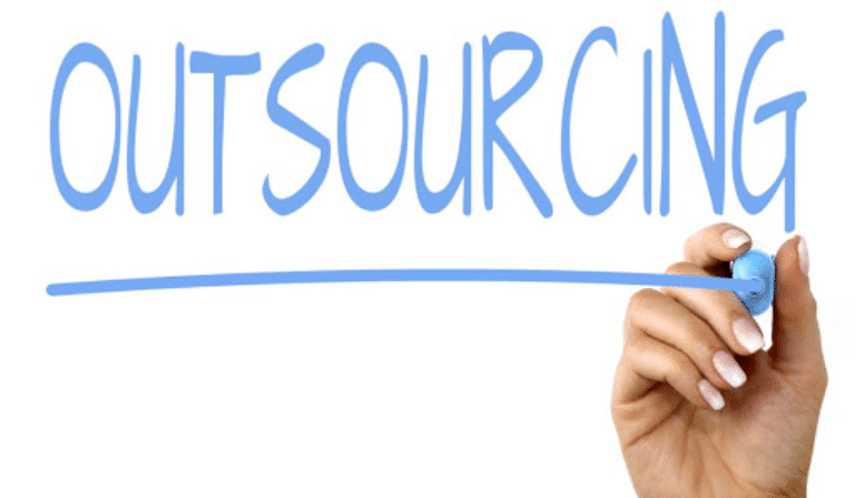 https://stg.kaopiz.com/wp-content/uploads/2021/06/offshore_development_trends_2021_thumbnail.png