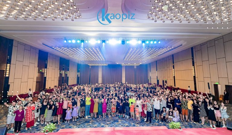 https://stg.kaopiz.com/wp-content/uploads/2023/08/technology-1.jpg